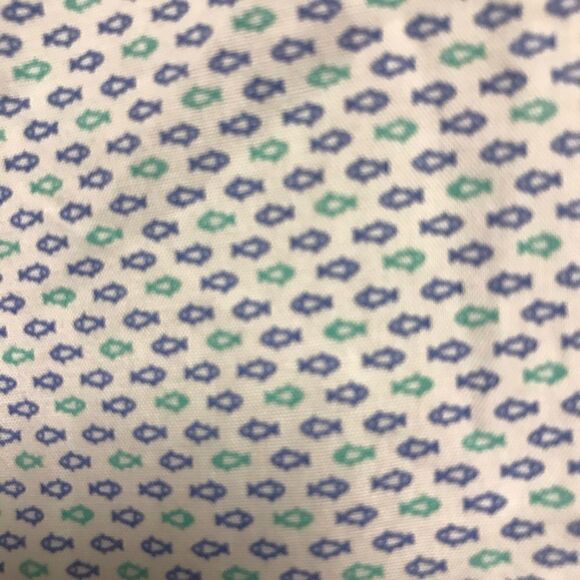 IZOD fish 🎣 print button down. Size Large - Picture 2 of 6
